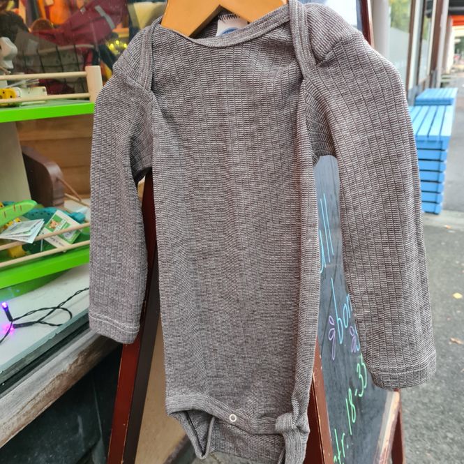 Hovedbilde Cosilana body ull/silke/bomull brun melert